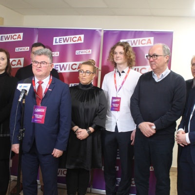 Po wyborze władz Miejskiej Rady Nowej Lewicy , jej przewodniczący i wiceprzewodniczący uczestniczyli wraz z zapropszonymi gośćmi w konferencji prasowej.